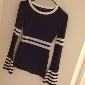 Patty Boutik bell sleeve top, NWOT